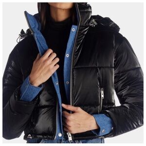 PERFECT CONDITION BLUE REVIVAL BLACK PUFFER JACKET SIZE LARGE